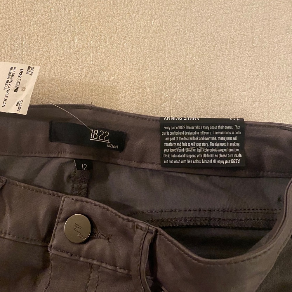 Faux Leather Pants - Picture 3 of 4